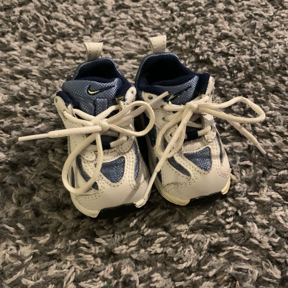Nike shoes